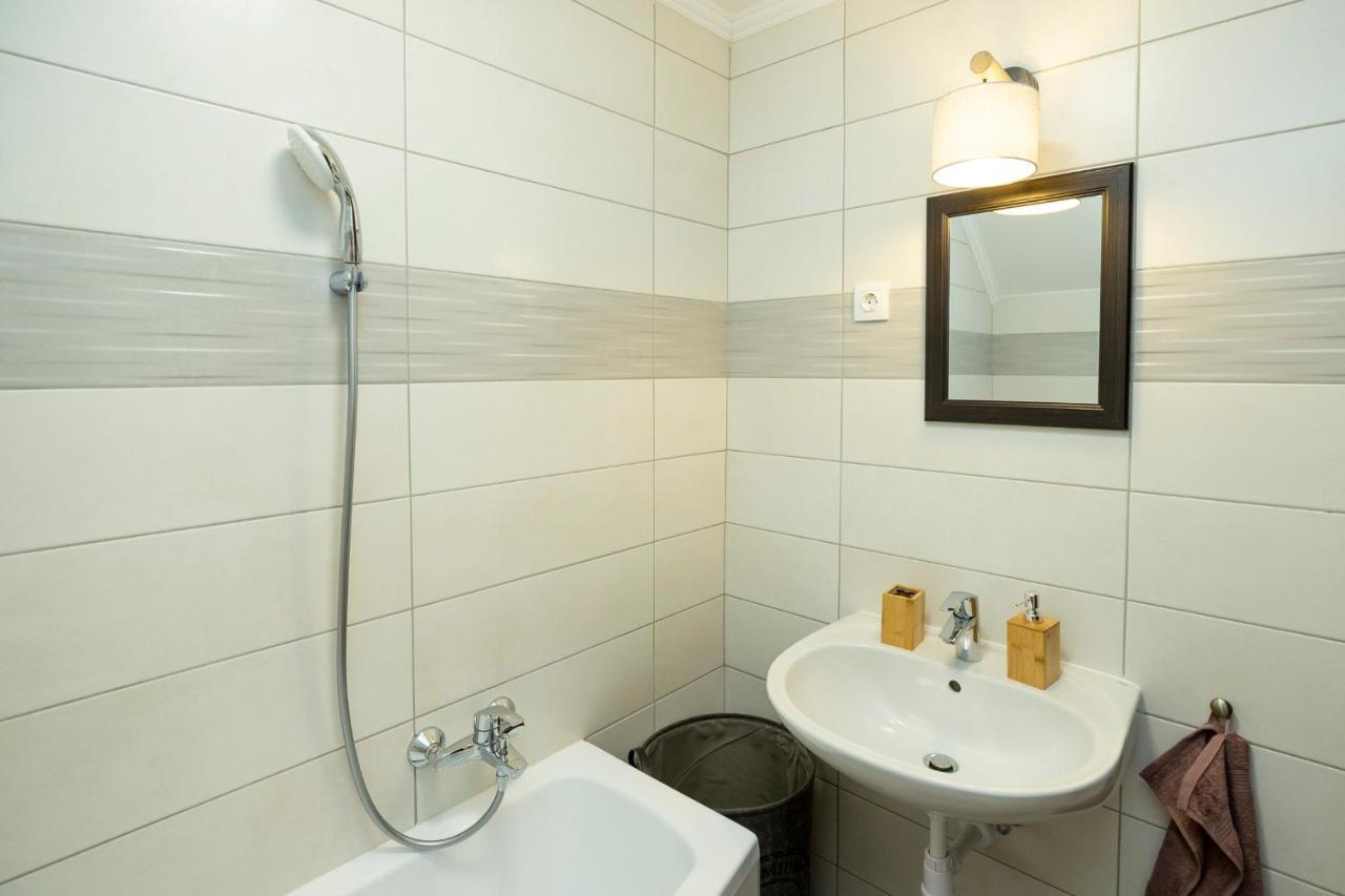 Zsendulo Apartman Apartment Eger Luaran gambar