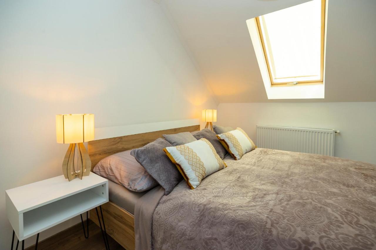 Zsendulo Apartman Apartment Eger Luaran gambar