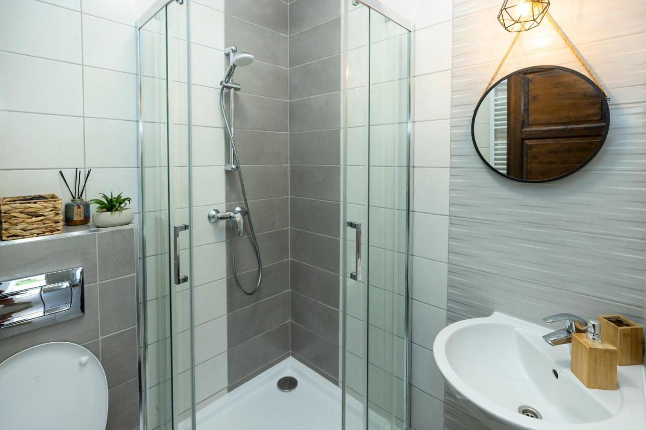 Zsendulo Apartman Apartment Eger Luaran gambar