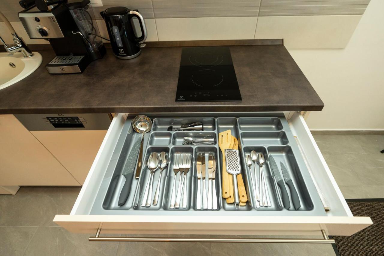 Zsendulo Apartman Apartment Eger Luaran gambar